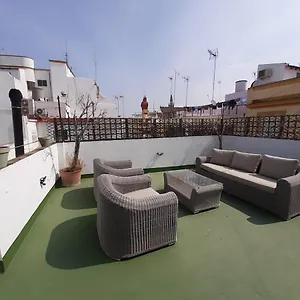 Apartment Champion Duplex Terrace And Garage Old Town 6 Pax, Seville